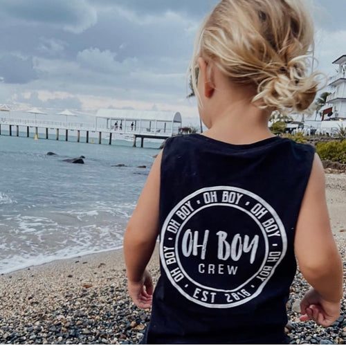 SIGNATURE OH BOY CREW BLACK TEE $25